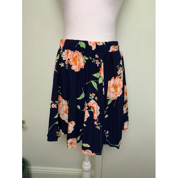 Gomorn Floral Skirt Pleated Flowy Pull On Elastic Waist Size XL - Picture 4 of 8